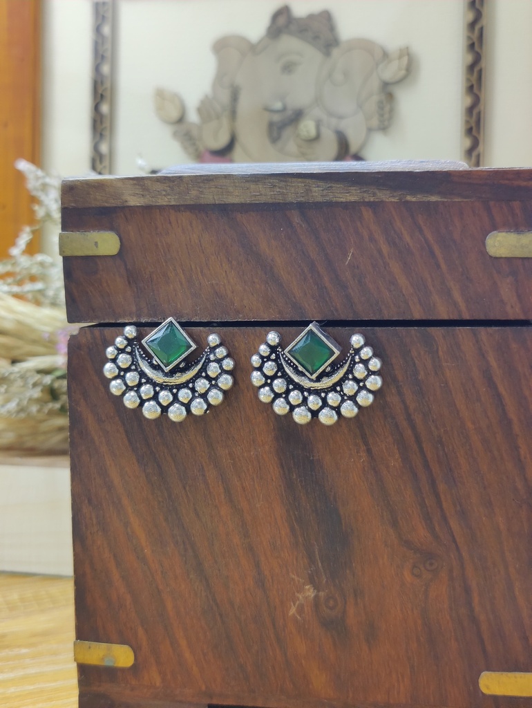 || ANJI || Silver Look Alike Earring