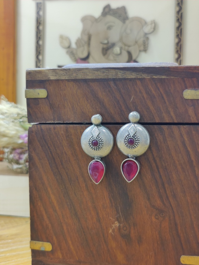|| ANALA || Silver Look Alike Earring