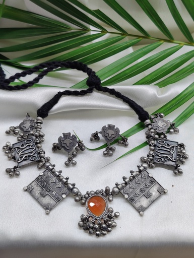 || NIRAYA || Silver Look Alike Necklace