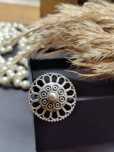 [RSLA-PLN-0003] || RACITA || Silver Look Alike Ring