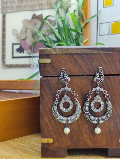 [ESLA_R_0054] || URVASHI || Silver Look Alike Earring
