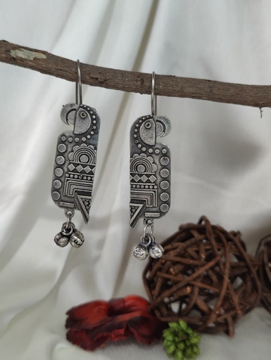 [ESLA_P_0085] || LALIT || Silver Look Alike Earring