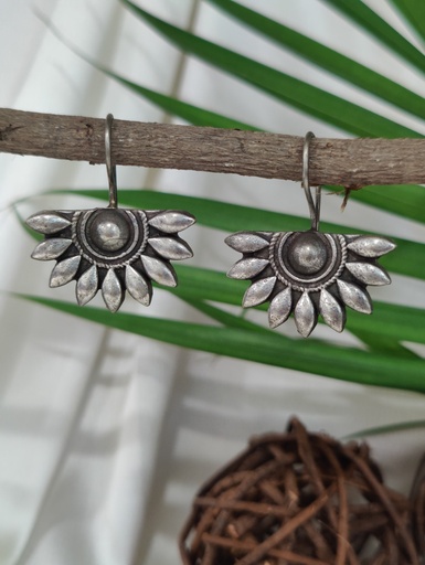 [ESLA_P_0086] || LIPSA || Silver Look Alike Earring
