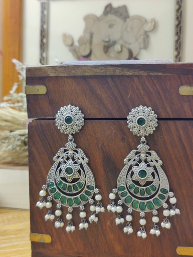 || AADYA || Silver Look Alike Earring