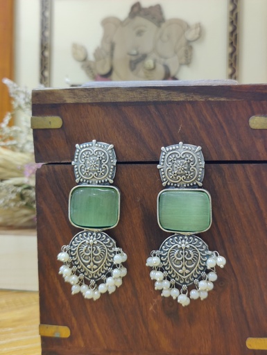 || AJA || Silver Look Alike Earring