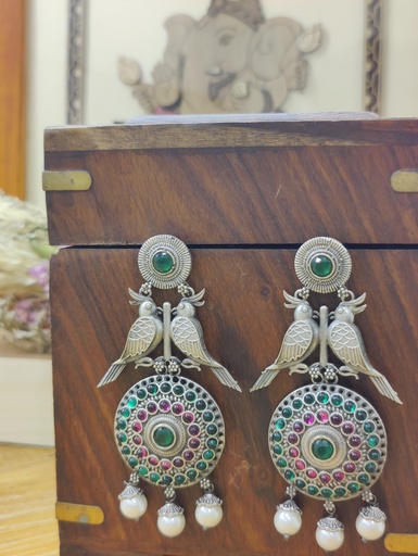 || ARUNA || Silver Look Alike Earring